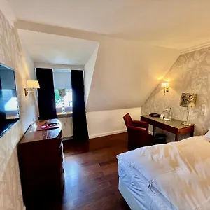 **** Hotel Ashley's Garden Deutschland